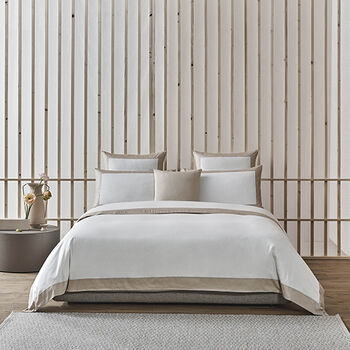 Bold, Luxury Passpepartout